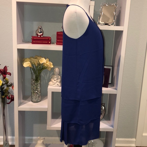 Venus dress - Picture 4 of 8